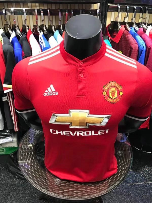 Manchester-United-2018-maillot-football-domicile-2017-2018.jpg