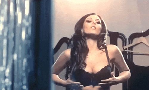 lucy-pinder-roundup.gif