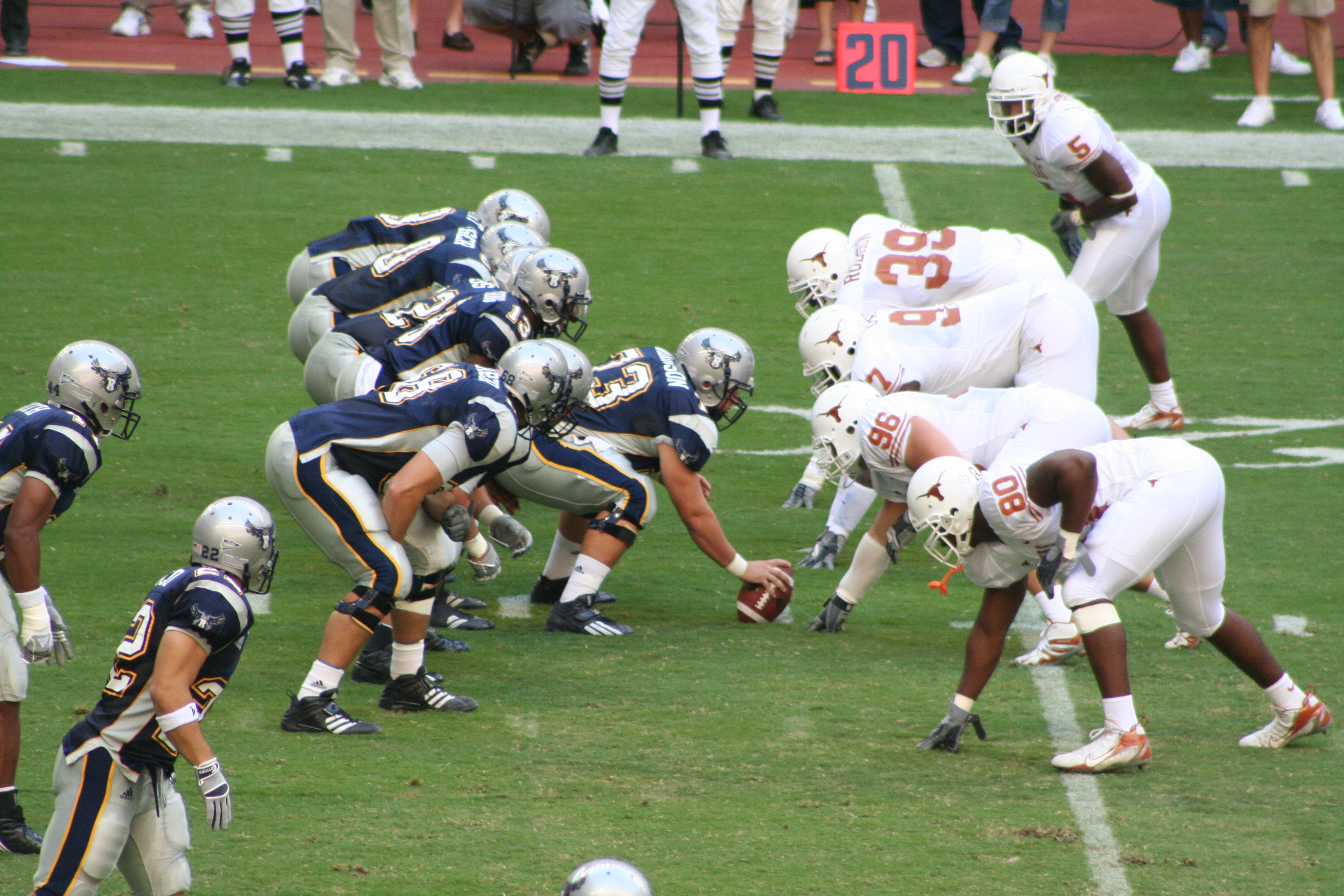 College_football_-_Rice_Owls_vs_Texas_Longhorns.jpg