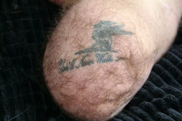 PAY-Andy-Grants-tattoo-of-the-Liverpool-motto.jpg