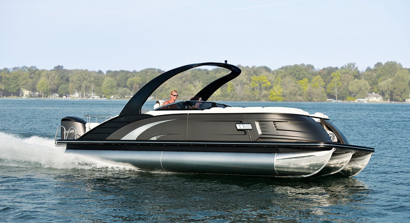 Luxury-Pontoon-Boats-2572-Fiberglass-QX.jpg