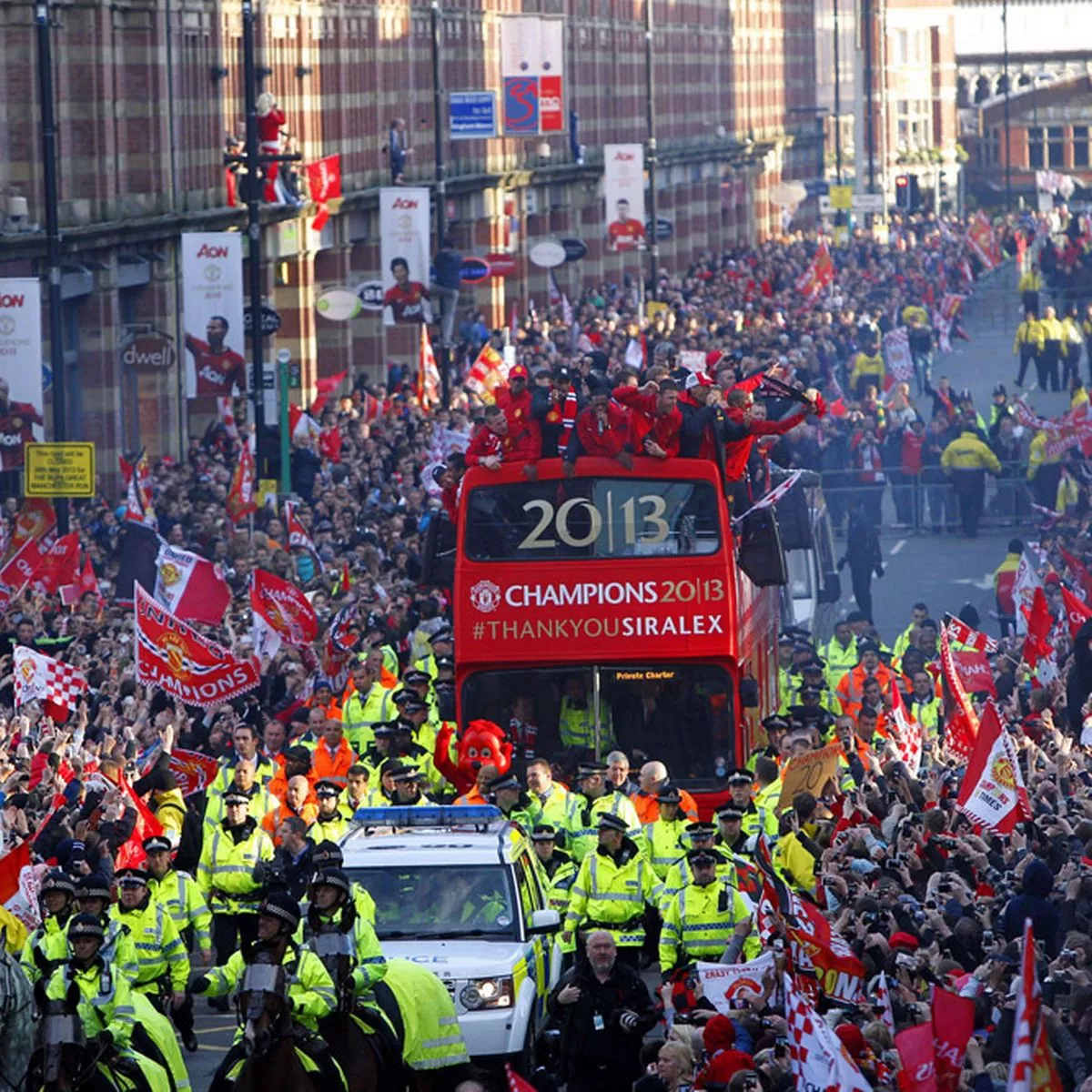 The-Manchester-United-team-bus-on-the-streets-of-Manchester.jpg