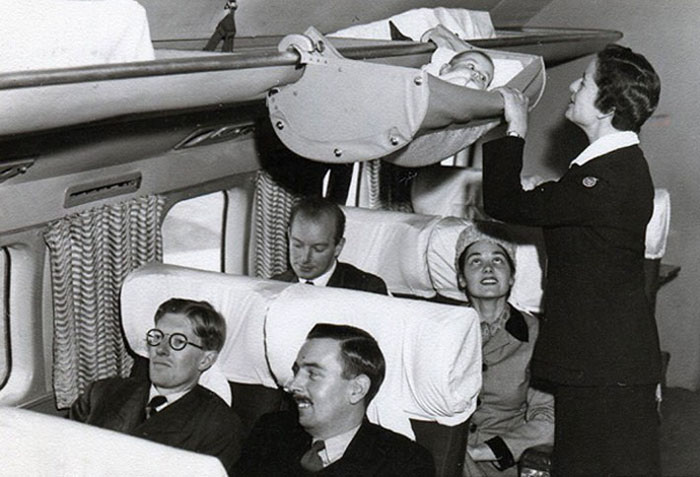 vintage-infants-travel-airplane-skycot-boac-flights-2.jpg